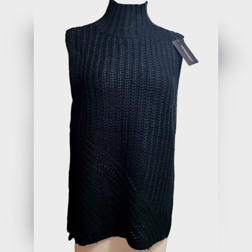 NWT Permanent size L black sweater